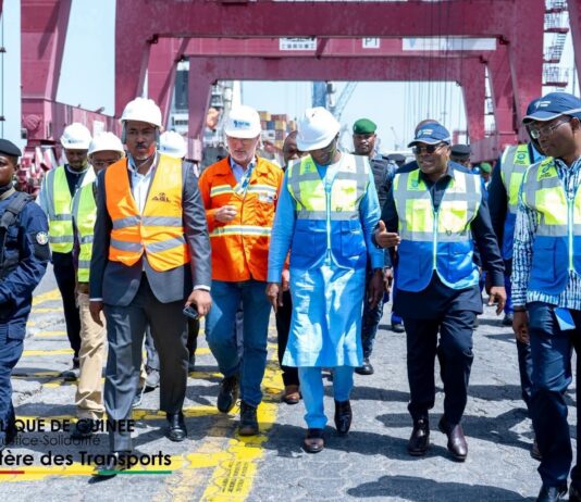 Guinée : Visite de travail du Ministre des transports au port autonome de Conakry