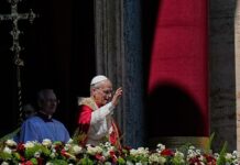 Vatican : le pape Léon XIV appelle à la paix lors de sa première messe de Pâques
