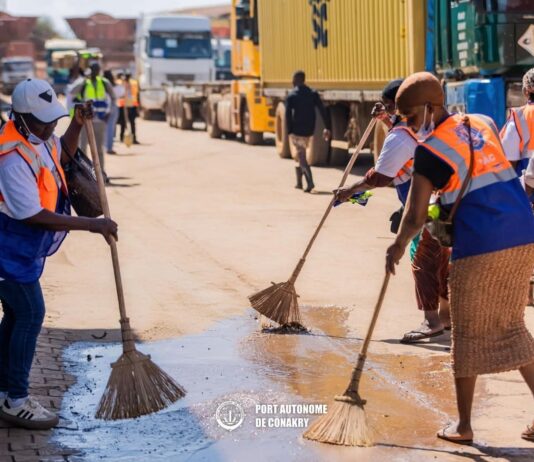 Opération de déguerpissement et d’assainissement au Port Autonome de Conakry : une mobilisation collective pour un environnement plus sain