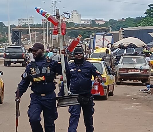 Conakry : les services spéciaux intensifient la lutte contre le trafic de carburant, 702 litres saisis