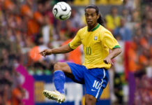 FOOTBALL : Ronaldinho revient sur les terrains avec Ravenna en Italie après dix ans d’absence