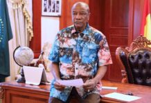 Décès de Sidya Touré : Alpha Condé salue la mémoire d’un « homme d’État » et déplore son exil
